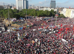 Gezi Parkı olaylarına şiirli yorum