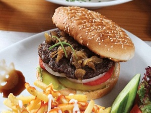 Artık İnci Burger var
