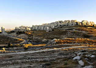 İsrail'den barışa bir darbe daha