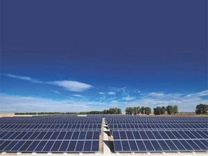 Güneş santrali için kapasitenin 10 katından fazla başvuru