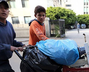 Lübnan'ın Suriye sınırında yardım faaliyetleri durdu