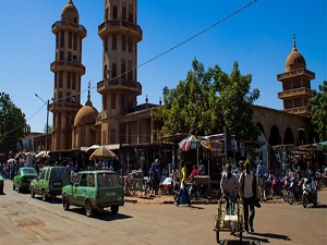 Mali hükümeti isyancılarla anlaşma imzaladı