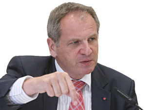 Alman Bakan: Alkolu yasaklamanın faydasını gördük