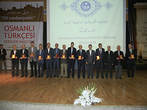 120 bin kişi 81 ilde, 300 merkezde Osmanlıca öğreniyor