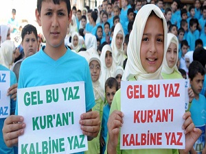 Gel Bu Yaz Kuran'ı Kalbine Yaz!