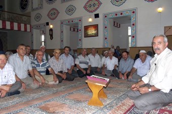 Hacı adayları eğitim seminerlerinde hac heyecanını yaşıyor