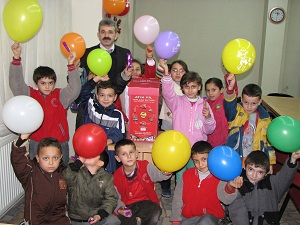Öğrenciler 48 kilogram atık pil topladı