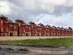 Türkmenistan'da kamu çalışanlarına ücretsiz lojman fırsatı