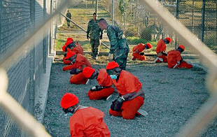 Guatanamo'daki zorla yedirmeler Ramazan'da duracak!