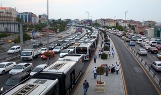 Oruçlu sürücülere trafik uyarısı