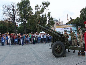 İlk iftar topu askeri birlikten