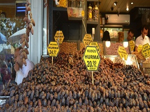 Hurma fiyatları cep yakıyor