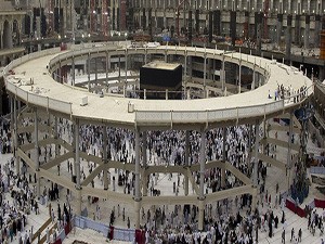Kabe'ye yeni tavaf alanı inşa edildi
