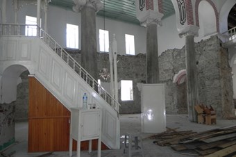 Orhangazi Camii'nin restorasyonu sürüyor
