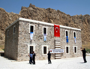 Bediüzzaman'ın talebe yetiştirdiği Medrese açıldı