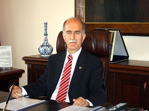 Vali Harput: Bursa'da 7 bin dersliğe ihtiyaç var