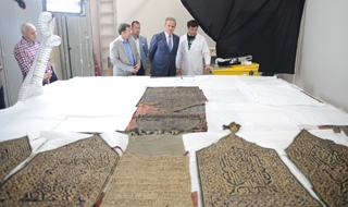 Kabe örtüsü lazerle onarılıyor