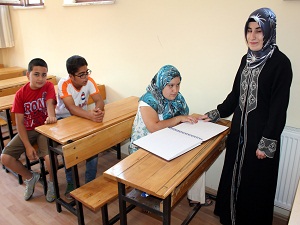 Görme engelli çocuklar için Kuran kursu açıldı