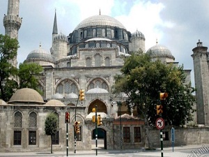 Eyüp Sultan gül kokularıyla açılacak