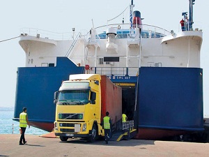 440 Türk TIR’ı, Mısır ve Arabistan’da mahsur