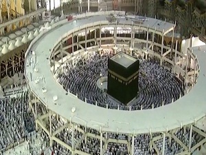 Kâbe manzaralı odaların fiyatları düşüyor