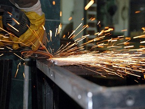 Kayıt dışı istihdam geriliyor