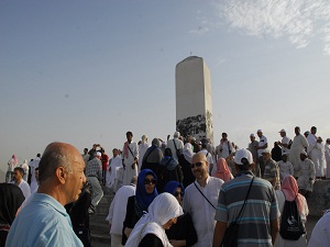 Türk umreciler, Mekke’deki kurtsal yerleri ziyaret ediyor