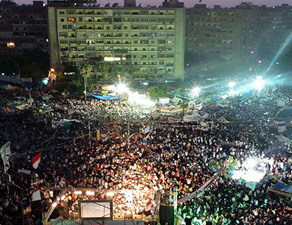 Mısır'da 'milyonluk' gösteriler sürüyor