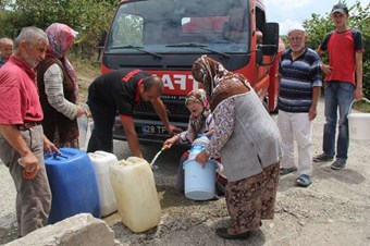 Kaynak suları kuruyunca susuz kaldılar