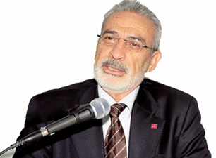 İsmet Özel Bediüzzaman’ı okusaydı şiiri bırakmazdı