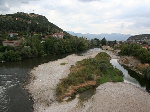 Sakarya Nehri’nde susuzluktan adacıklar oluştu