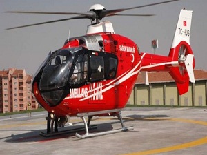 Ambulans helikopter, bilinci kapalı hastalar için havalandı