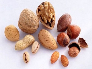 Sert kabuklu kuru yemişler kalp dostu