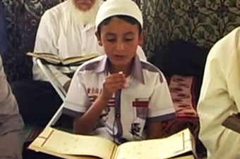 Henüz 8 yaşında mukabele okuyor