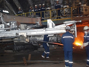 ERDEMİR'de toplu sözleşme sevinci