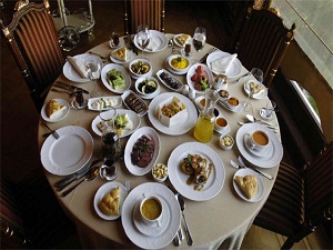 İftarda lokmaları 15-20 kere çiğneyin