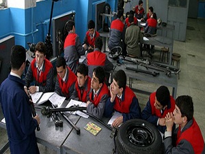 Daha az öğrenci meslek liselerine gidecek