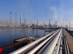 ‘Türkiye, İran’dan petrol alımını azaltmak zorunda kalacak’