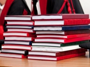 Doçentlikte yurt dışı araştırma şartı kaldırıldı