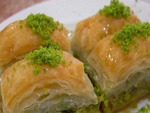 Şeker, çikolata, baklava mide asidini artırıyor