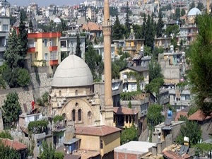 Tarihi camide bir asırdır hafız yetişiyor