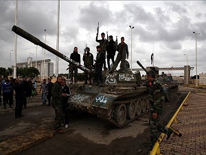 Miniğ askeri havaalanının kontrolü muhaliflerde