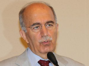 Cumhuriyet'in Said Nursi'ye 'asrın mücahidi' diyen Vali merakı