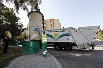 Yenimahalle’de çöpler yer altına indi
