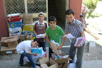 Yaz Kur’an kursu öğrencilerinden örnek çalışma