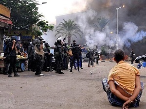 Mısır'da darbe karşıtı gruplara 255 gözaltı