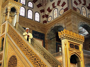 Cuma hutbesinde, konu: İnsanın katli insanlığın katlidir