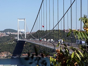 Boğaziçi"nin silüetini değiştirecek ihaleye erteleme