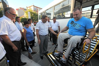 Çanakkale'de otobüslerde engel kaldırıldı