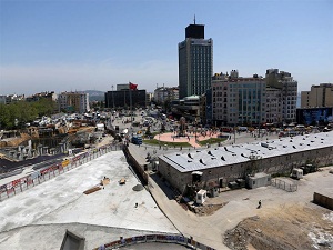 Taksim Meydanı trafiğe kapatıldı